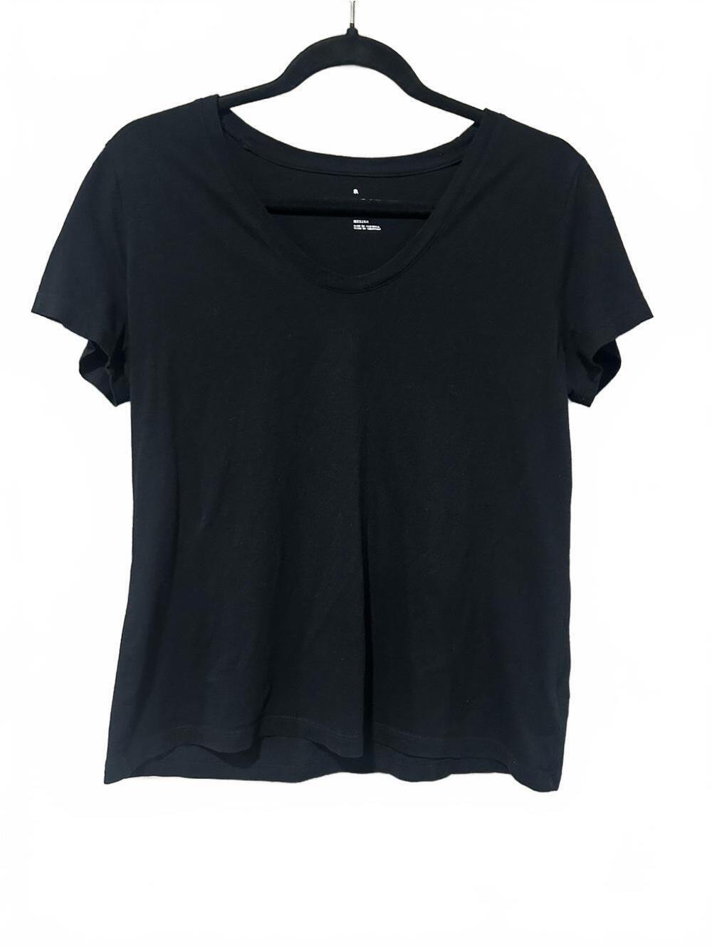 AYTM Black Scoop Neck Short Sleeve Tee
